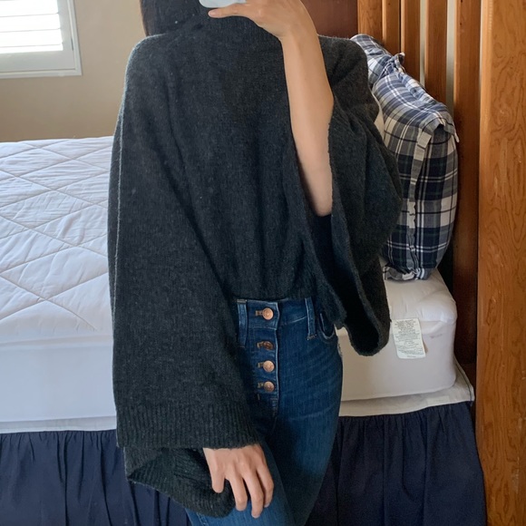 Cropped, Boxy Fit Mock Neck Sweater - Picture 4 of 5